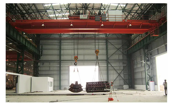 ภาพวาดสีเหลือง Double Girder Eot Crane ความจุ 20 ตันพร้อมรถเข็นรอก