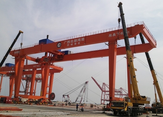 35-50T Rail Mounted Stacking Cranes 45m/Min Double Girder Gantry Crane