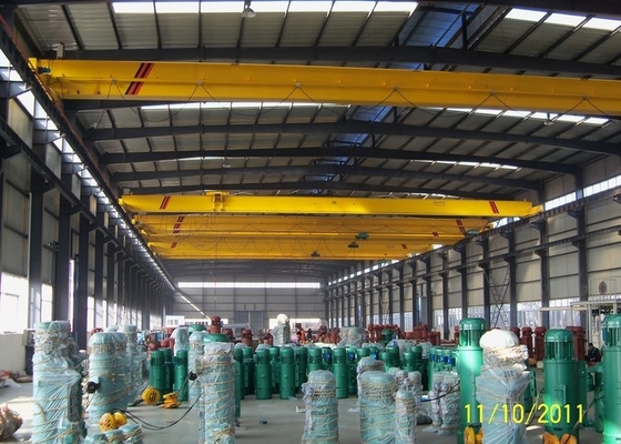 Q235B Q345C วัสดุเครนเหนือศีรษะคานเดี่ยวสำหรับการประชุมเชิงปฏิบัติการโดยใช้