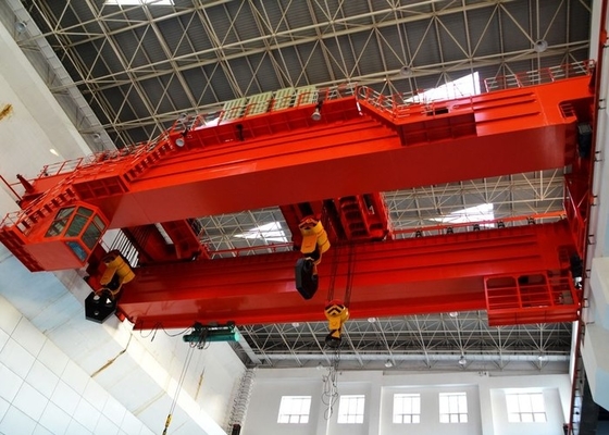 Heavy Duty QD 5-50/10T เครนเหนือศีรษะคานคู่ ODM Rail Mounted Gantry Crane