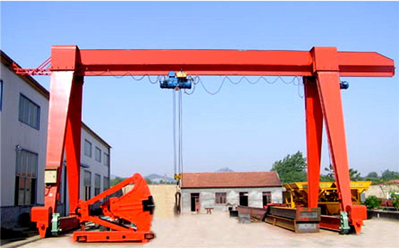 380V 60HZ Rail Mounted Mobile Gantry Crane 15 ตัน 20 ตัน 25 ตันเครนเหนือศีรษะ