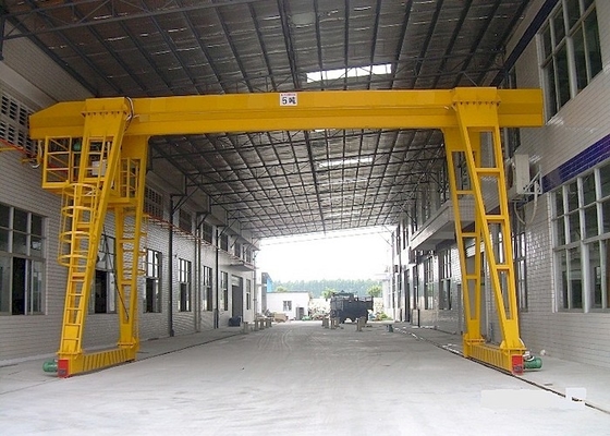 20m / นาที 7.5m-35m ช่วง Single Girder Gantry Crane Wide Application