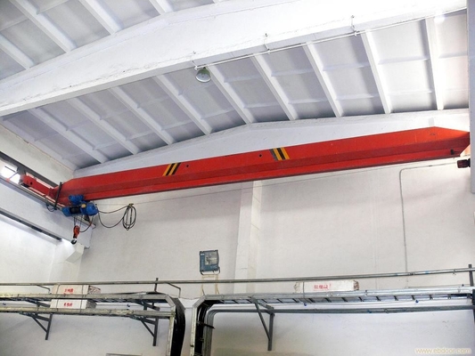 1Ton ถึง 10Ton วิทยุไร้สายรีโมทคอนโทรลเครนเหนือศีรษะ Single Beam Bridge Crane