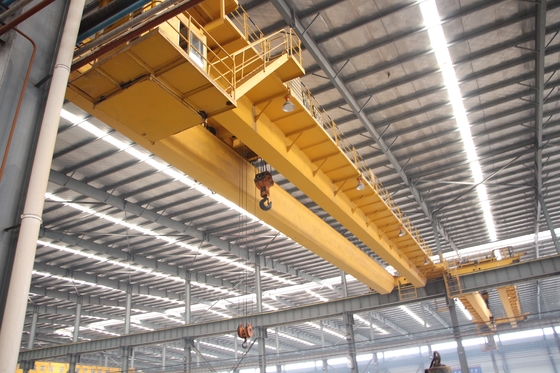 LH Type Mobile Electric เครนเหนือศีรษะคานคู่ 50Ton พร้อมรถเข็นไฟฟ้า