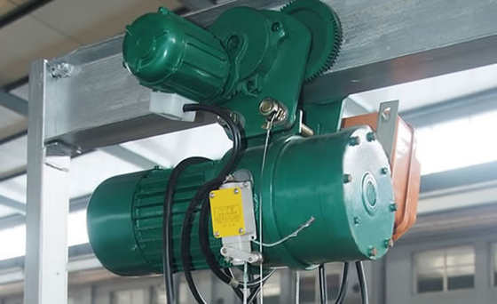 รอกไฟฟ้า CD 3.2Ton จับคู่กับเครนรางน้ำเดี่ยว