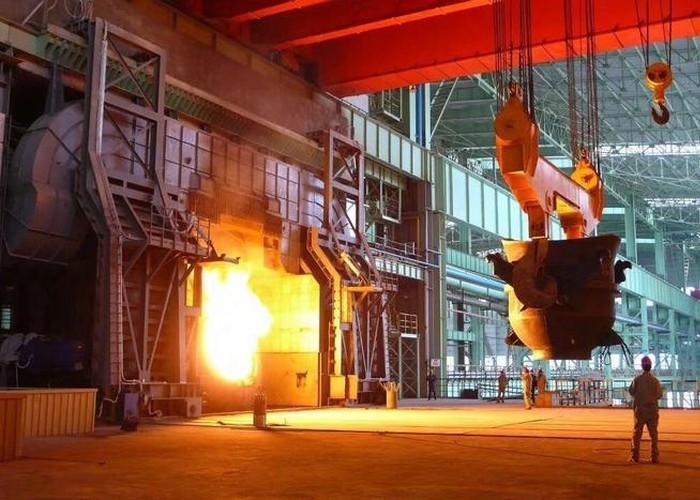 Q345B วัสดุ Foundry Ladle Crane เหล็กหล่อโลหะเครนเหนือศีรษะหลอมเหลวเหล็ก Ladle
